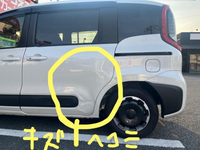 トヨタ　シエンタ　スライドドアキズ・へこみ直し　ドア交換　深谷市板金塗装