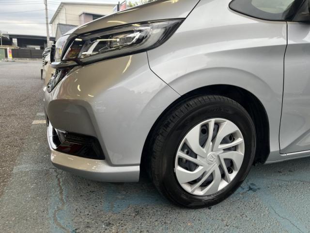 ホンダ　フリード＋　半日デ修理完了！　バンパーキズ・へこみ直し　深谷市カーコンビニ倶楽部