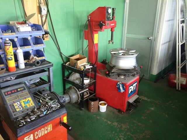 （有）藤崎自動車6