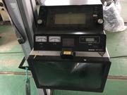 ヘッドライトテスター完備。光軸調整も承ります。