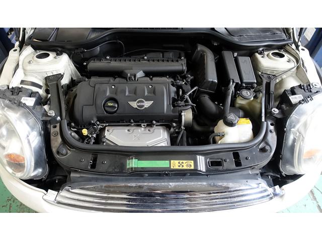 BMW MINI　ミニクーパー（R56)　エンジンオイル＆タイヤ交換