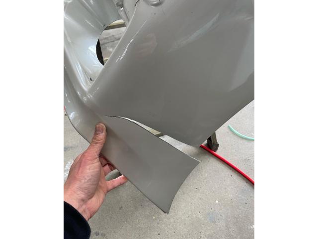 トヨタ　ランドクルーザープラド　モデリスタ　フロントスポイラー　欠品　生産終了　してしまった部品の修理　樹脂溶接