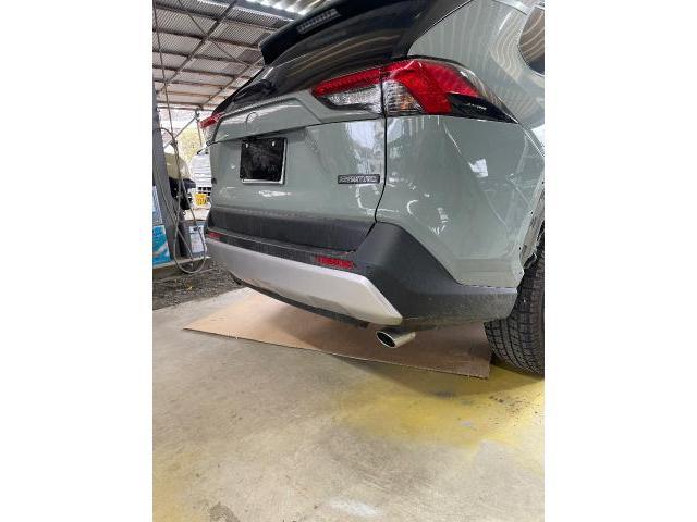 トヨタ RAV4 ラプターライナー塗装 |グーネットピット - パーツ トヨタ RAV4 ラプターライナー塗装 |グーネットピット - パーツ