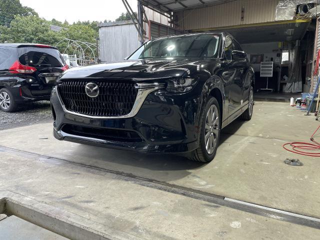 マツダ　cx60 CX-60 cw8 cx5
未塗装樹脂　未塗装樹脂部分塗装　プラスチック部分塗装
