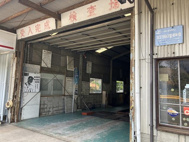 有限会社小山モータース12