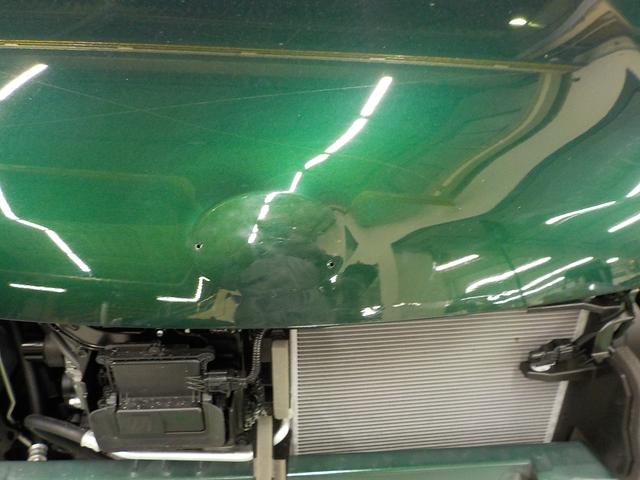 【ブーン】　ボンネット　キズ　凹み