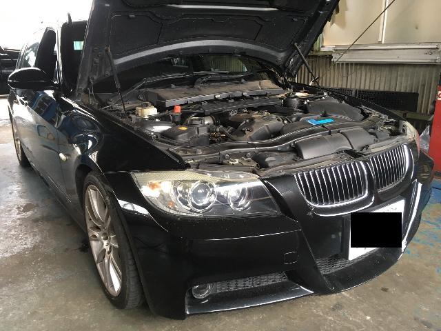 BMW E91 325i エンジンぶるぶる エンジン不調入庫です。