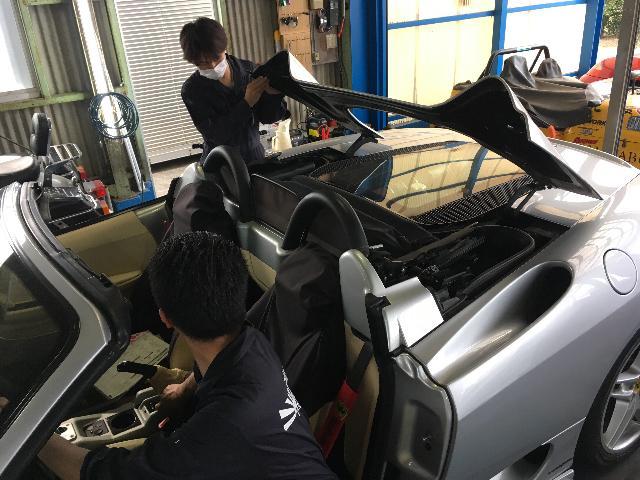 フェラーリ 360スパイダー 幌修理 & GW営業日程のお知らせ。28日から6日まで店休になります。