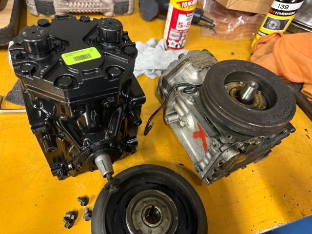 ベンツ　W123 280E エアコン効かない　車検　アメ車・輸入車の販売・車検・修理・鈑金　 茨城　千葉　守谷　つくばみらい　土浦　取手　つくば　石岡　筑西　古河　下妻　常総　坂東　龍ヶ崎　牛久　利根町　柏　我孫子　野田　流山　おおたかの森