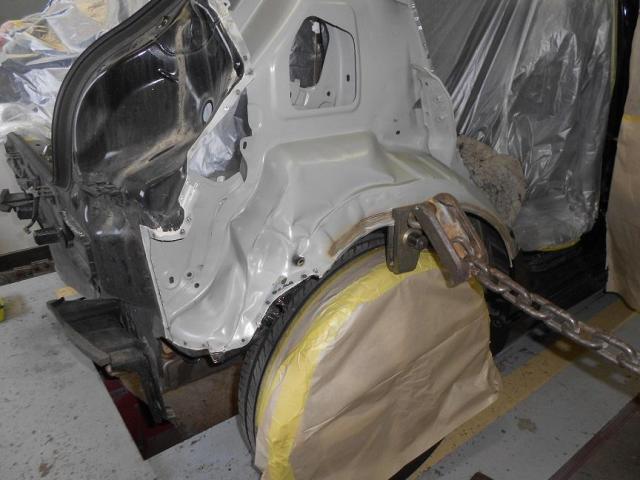 スイフト　板金塗装