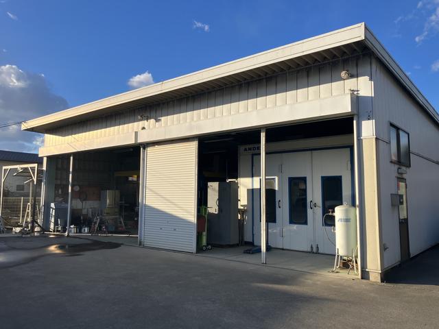 株式会社　ボディショップ・ハート