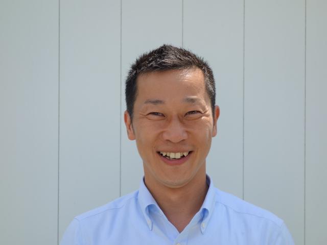 スタッフ紹介1