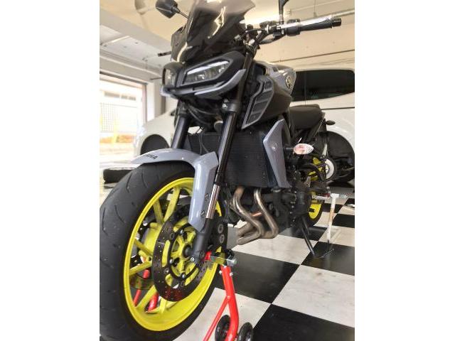 Yamaha Mt09 Metzeler 新商品 タイヤ交換 バイク タイヤ交換 横浜 都筑 港北 青葉 タイヤ専門店 自動車タイヤ 持込みタイヤ オッケー グーネットピット