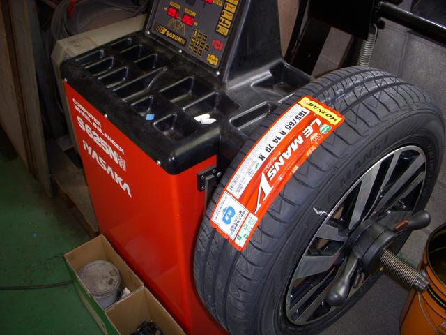トヨタ　パッソ　ダンロップ　ルマンⅤ　165/65R14　タイヤ交換　タイヤ組替　苅田町・行橋市・みやこ町・築上町・豊前市・上毛町・北九州市小倉南区、小倉北区、門司区、戸畑区、八幡西区、八幡東区、若松区、他地域のお客様も大歓迎です！
