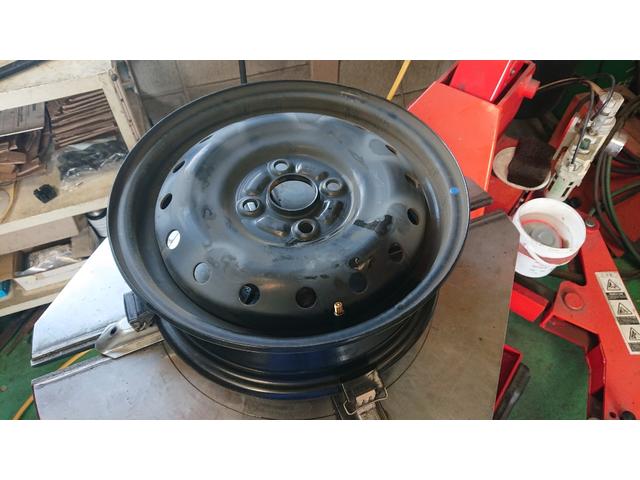 スズキ　ソリオ　ダンロップ　165/70R14　タイヤ交換　タイヤ組替　苅田町・行橋市・みやこ町・築上町・豊前市・上毛町・北九州市小倉南区、小倉北区、門司区、戸畑区、八幡西区、八幡東区、若松区、他地域のお客様も大歓迎です！