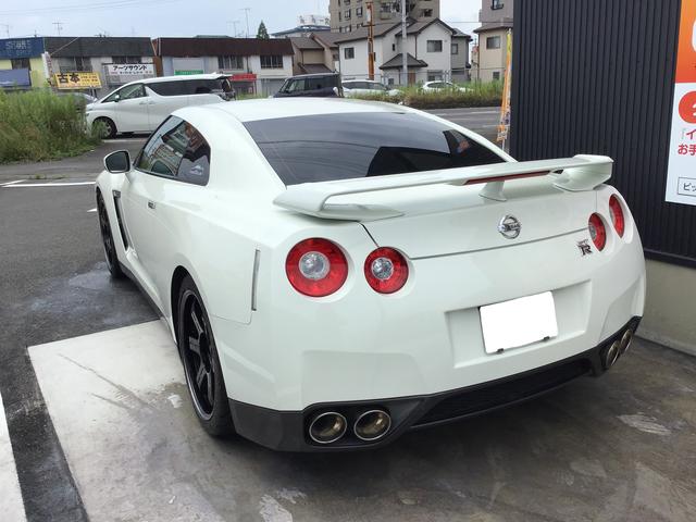 【持込みタイヤ交換専門／直送もOK!】日産　GT-R（R35型）タイヤ交換　愛知県　一宮