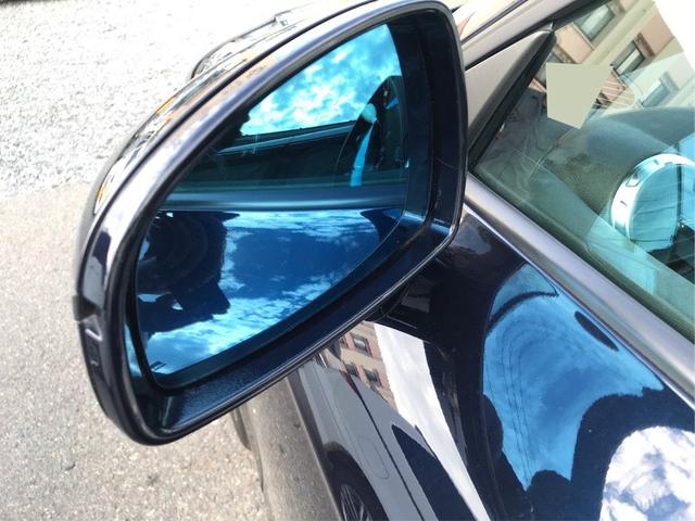 アウディ　ＴＴ　ミラーウインカー交換　ウインカー内蔵ブルーレンズミラー交換