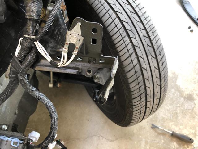 トヨタヴィッツ　左側面修理