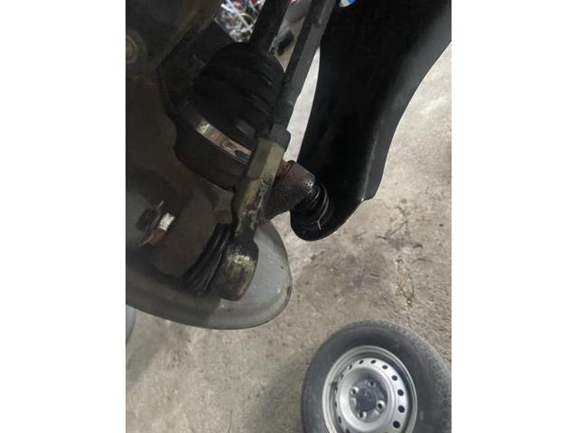 スズキ エブリイとアルファード 2台車検のご入庫ありがとうございました。