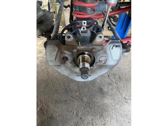 スズキ　ジムニーＪＢ64Ｗ　ハンドルがガタガタ振動する　ジャダー　シミー　の修理