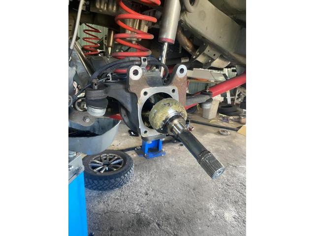 スズキ　ジムニーＪＢ64Ｗ　ハンドルがガタガタ振動する　ジャダー　シミー　の修理