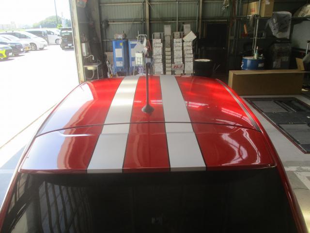 ルノー　トゥインゴ　外装品　ストライプテープを貼りました。