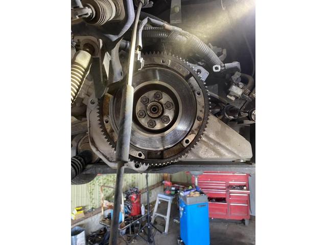 スズキ　キャリイトラック　車検とクラッチ交換　左ドアをリサイクル部品で交換しました。