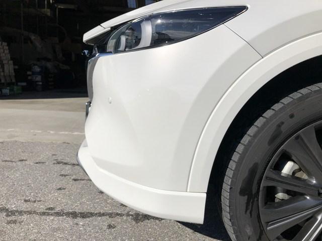 マツダ　ＣＸ－８　フロントバンパー修理　フェンダーモール　修理　カラーナンバー51Ｋ　ロジウムホワイトプレミアムメタリック