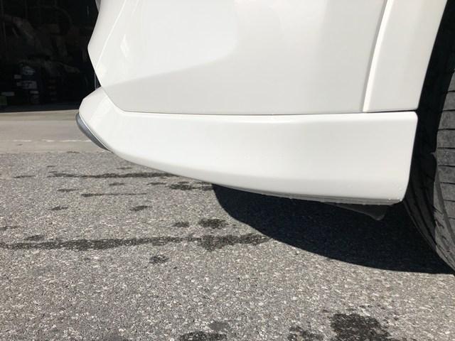 マツダ　ＣＸ－８　フロントバンパー修理　フェンダーモール　修理　カラーナンバー51Ｋ　ロジウムホワイトプレミアムメタリック