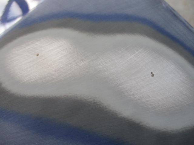 トヨタ　ヤリス　ボンネット　飛石傷修理しました。