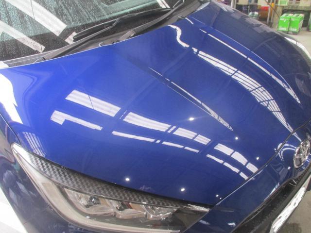 トヨタ　ヤリス　ボンネット　飛石傷修理しました。