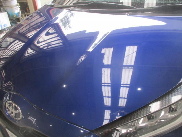 トヨタ　ヤリス　ボンネット　飛石傷修理しました。