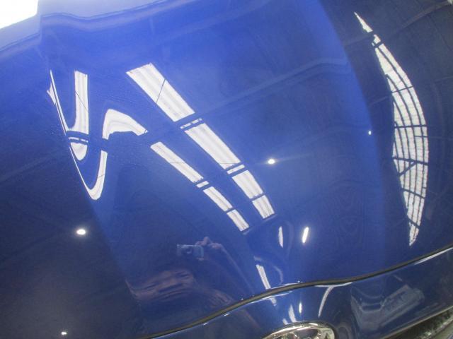 トヨタ　ヤリス　ボンネット　飛石傷修理しました。