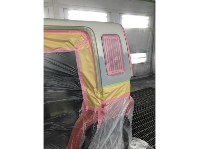 スズキ　ハスラー　左リアドアを新品交換　左リアフェンダー　鈑金で修理しました　塗装はツートン　2色塗