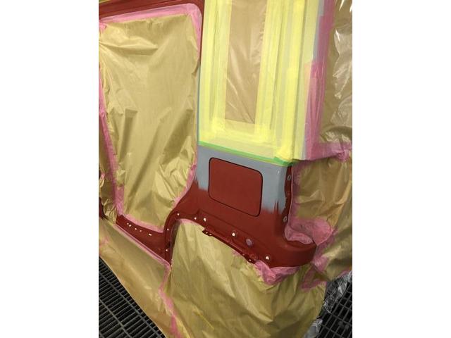 スズキ　ハスラー　左リアドアを新品交換　左リアフェンダー　鈑金で修理しました　塗装はツートン　2色塗