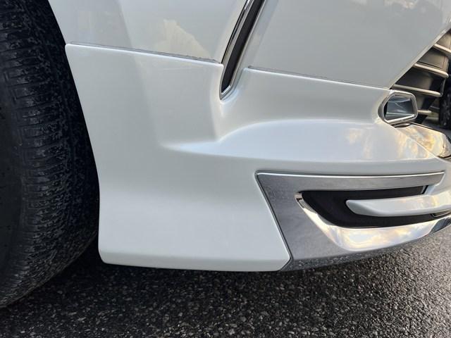 トヨタ　ZSU60　ハリアー　フロントバンパー　吊り上げ作業　岐阜県からお越しいただきました。