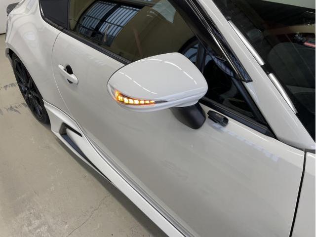 トヨタ　ＧＲ８６　ライト・ウィンカー類交換