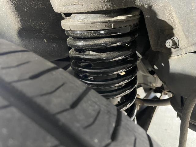 トヨタ　クラウン　サスペンション・足回りパーツ取付