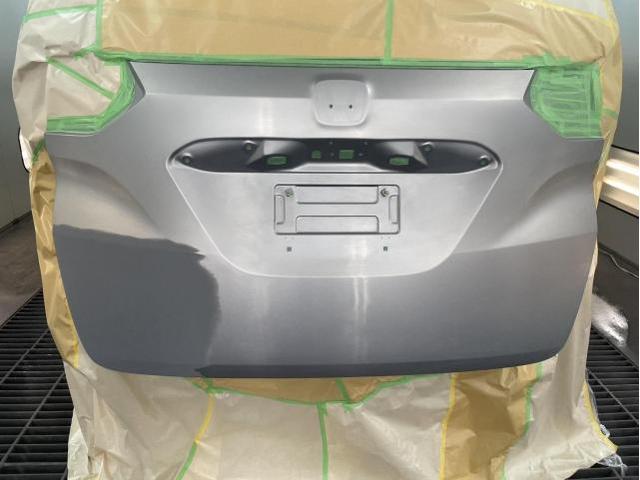 ホンダ　フリード　板金・外装補修