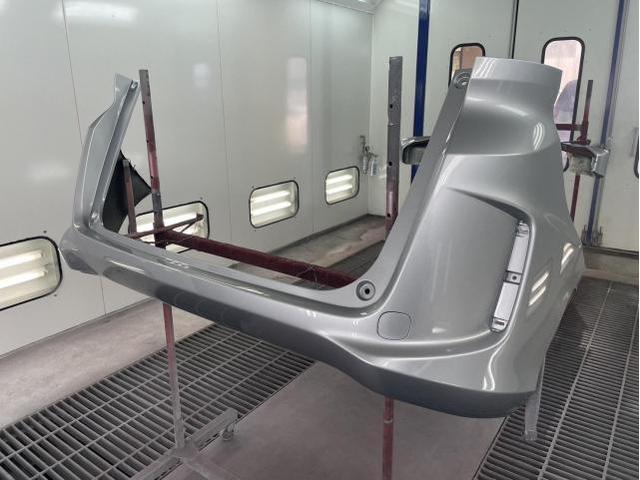 ホンダ　フリード　板金・外装補修