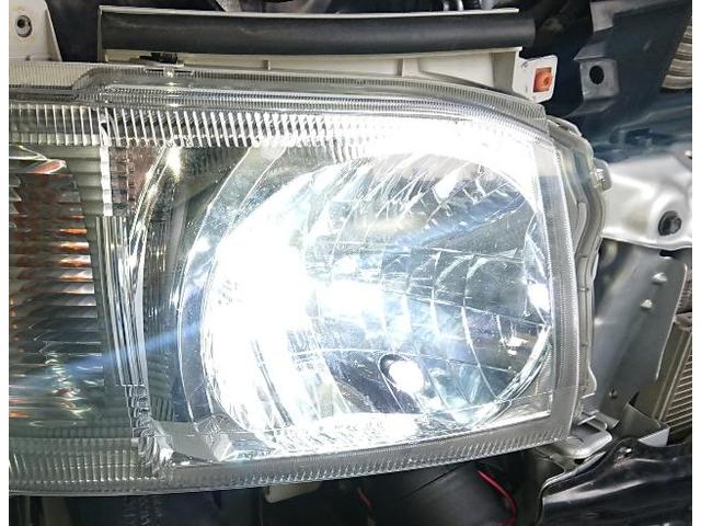 200系ハイエースヘッドライト、フォグバルブLED化、ドアロック 200系ハイエースヘッドライト、フォグバルブLED化、ドアロック
