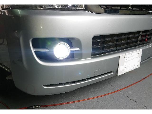 200系ハイエースヘッドライト、フォグバルブLED化、ドアロック 200系ハイエースヘッドライト、フォグバルブLED化、ドアロック