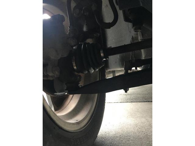 スズキ ワゴンR ドライブシャフトブーツ交換
津市 松阪市 伊勢市 多気郡 度会郡