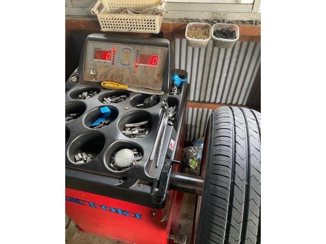 トヨタ　シエンタ　車検　タイヤ交換