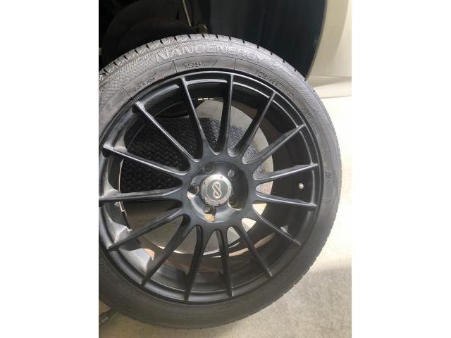 トヨタ　プリウス　215/45/17 4本　持ち込みタイヤ交換