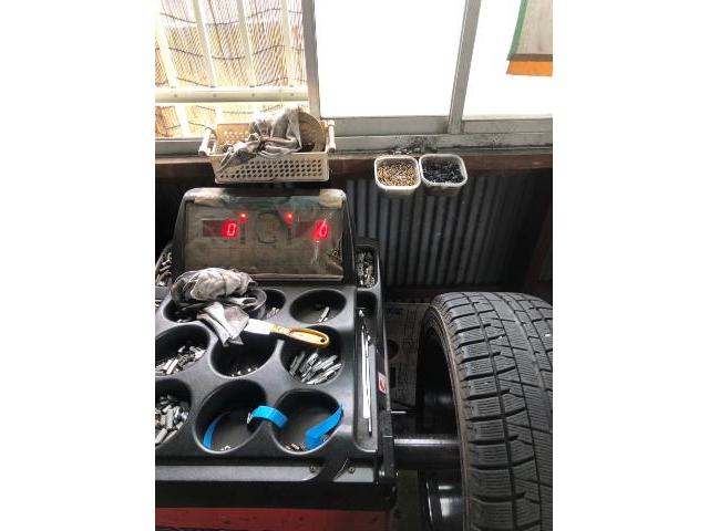 持ち込み　215/45/17 スタッドレスタイヤ交換