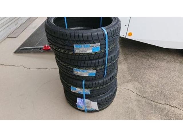 20インチ　持ち込みタイヤ交換　225/35Ｒ20　ハイエース