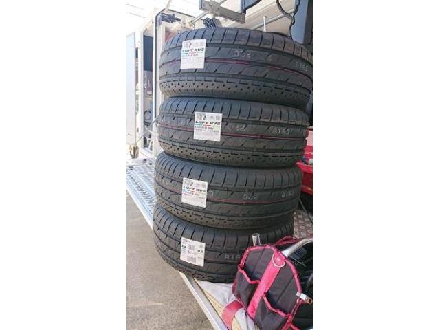 持ち込みタイヤ交換　レクサス　NX　235/55R18