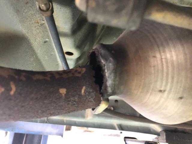 ダイハツ　コペン  マフラー交換

熊本市中央区の車検・整備・点検・鈑金・塗装・事故修理・保険修理・パーツ取付など、お車の事なら福田自動車整備工場にお任せ下さい！
