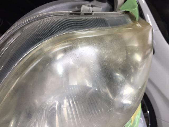 ヘッドライト磨き 曇ったヘッドライトのクリア化 トヨタ ポルテ ヘッドライトクリーニング 横浜市都筑区 グーネットピット